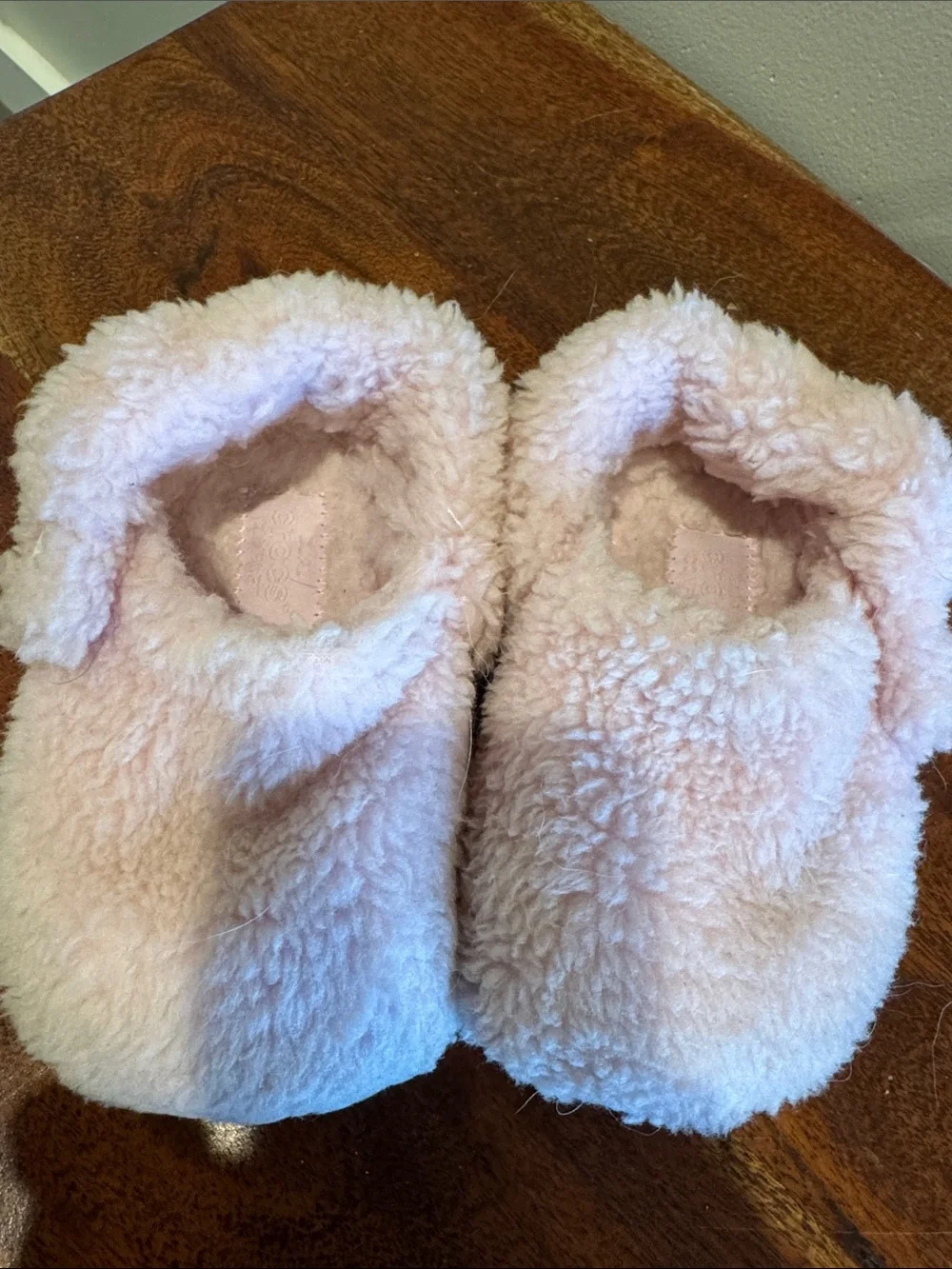 Cozy Croc Kids Plush Slip-On Slippers - Light Pink